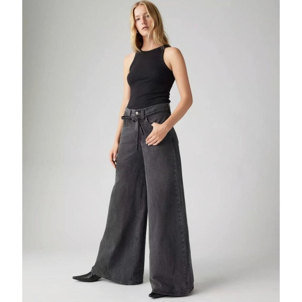 Free People Levi's Premium XL Superwide Baggy Jeans Faded Black Wash NWT Size 33 - Picture 2 of 5